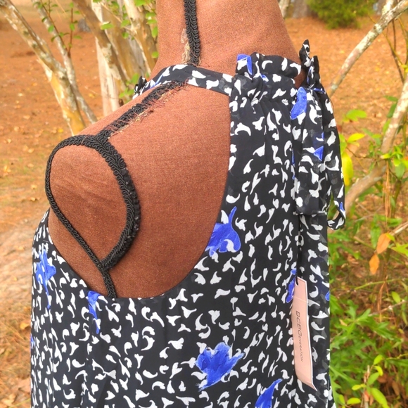 BCBGeneration Black/White/Lavender 'Fallen Petals' Relaxed Halter Neck Tie Dress - Picture 11 of 16